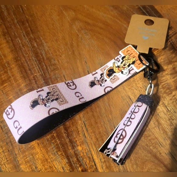 Minnie Mouse Key Fob Wristlet - Picture 6 of 7